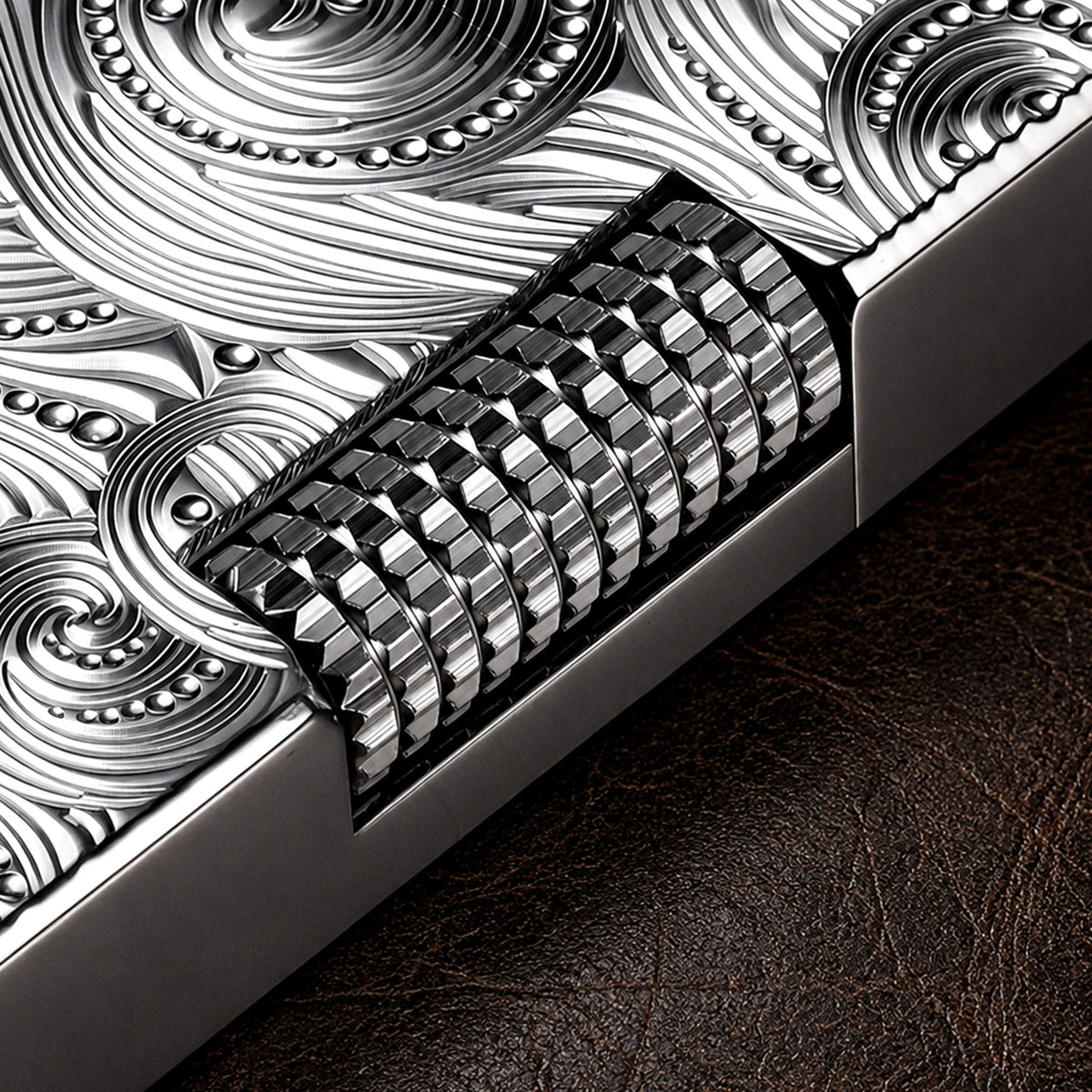 THORENS Crisp Sound - Vortex Engraved - Silver lighter featuring a precision-engineered tactile roller and intricate CNC-machined patterns.