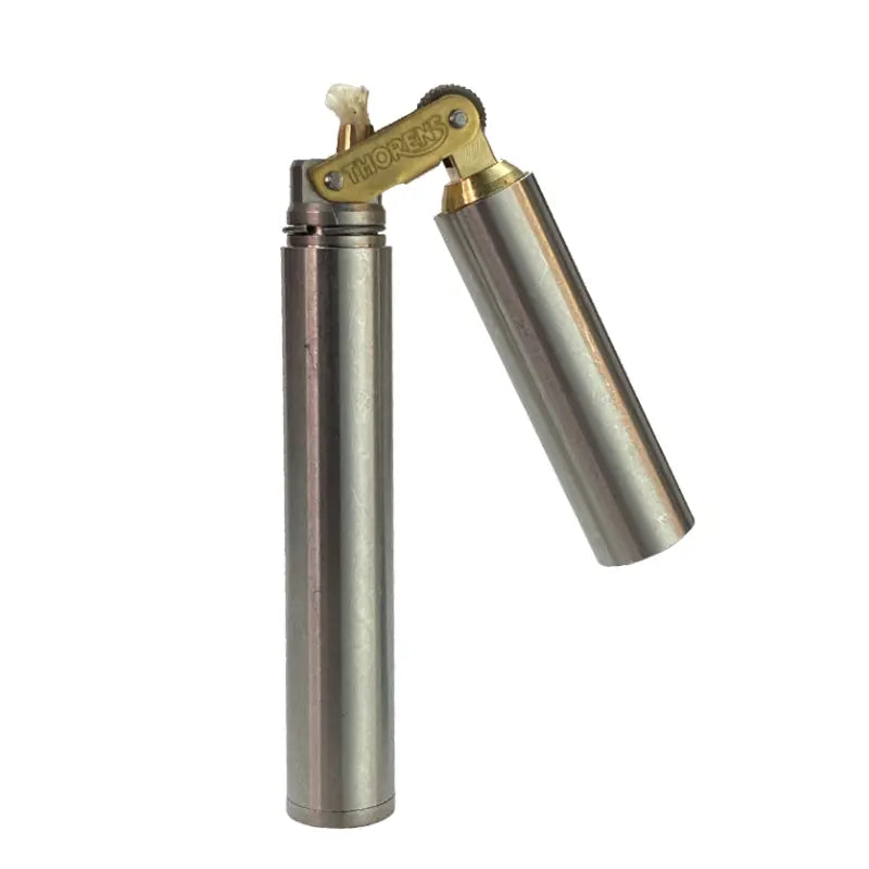 Front view of lighter with lid open