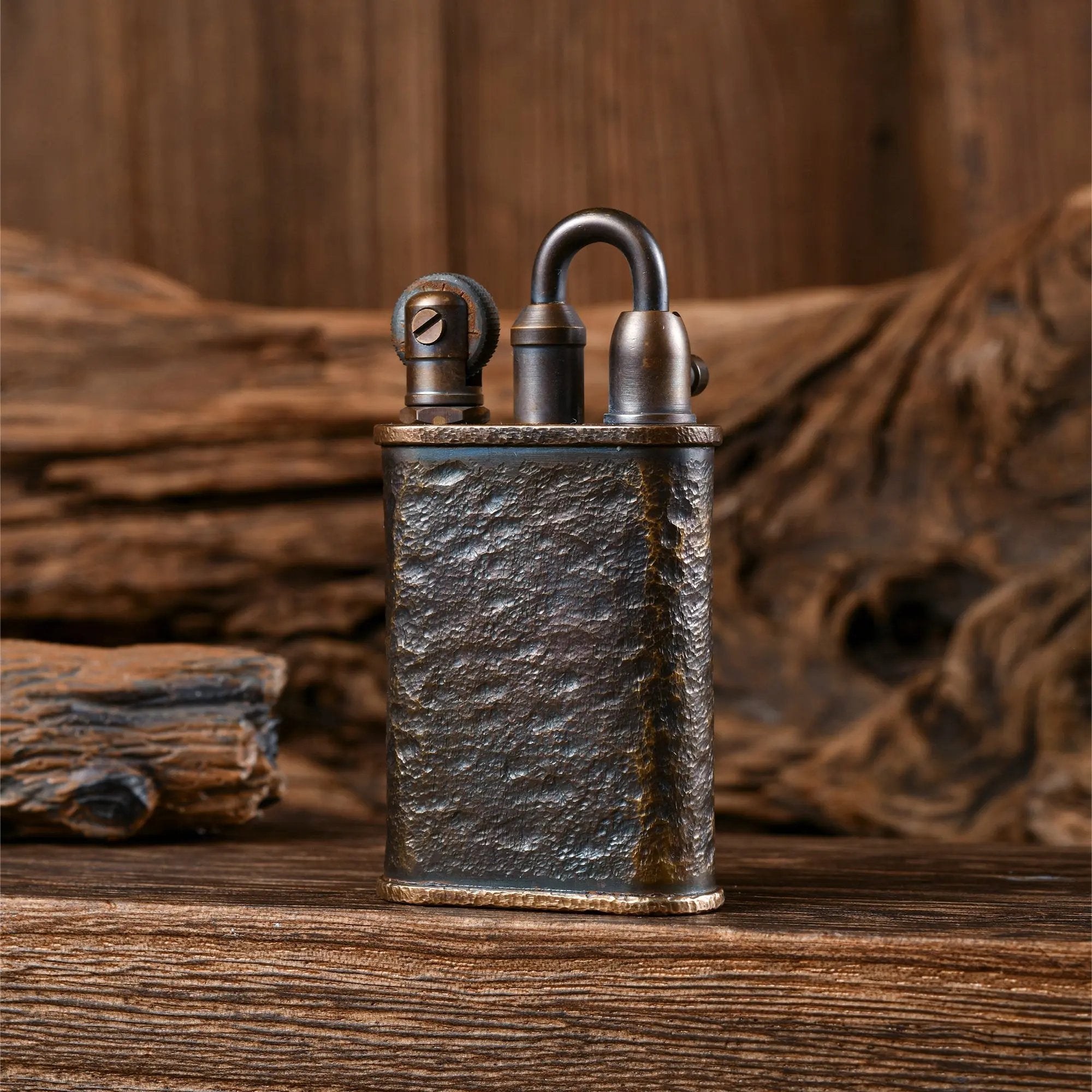 Lockflame - Hand-carved Meteorite Crater THORENS