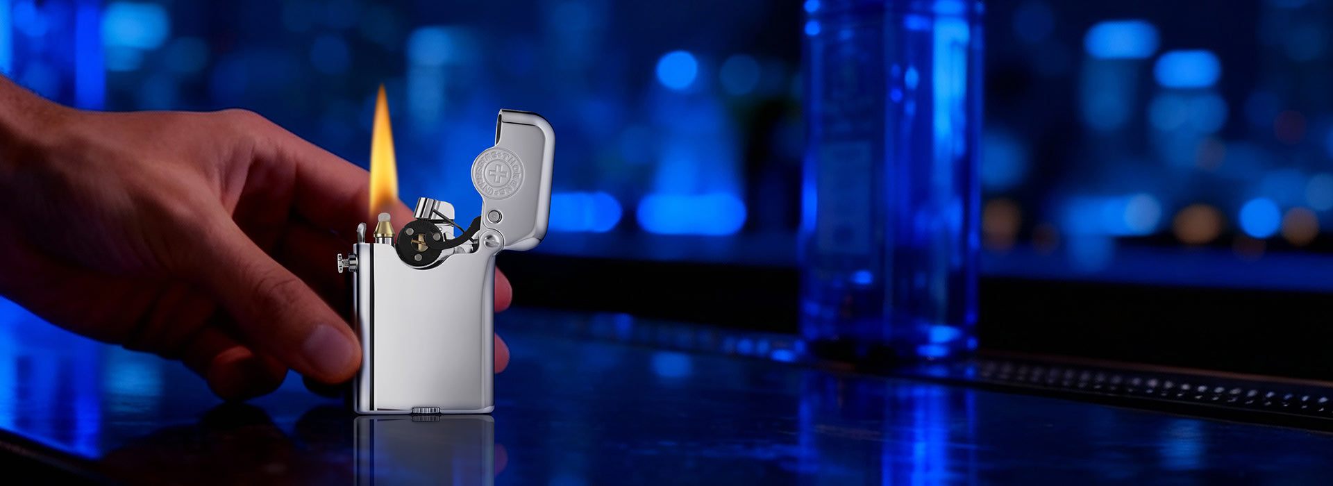 Gen 3 - Single Claw - Glossy with Brand Emblem (Bottom-fill) - Silver